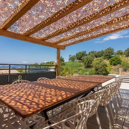 Villa Exclusive Stunning Views Pool Fréjus
