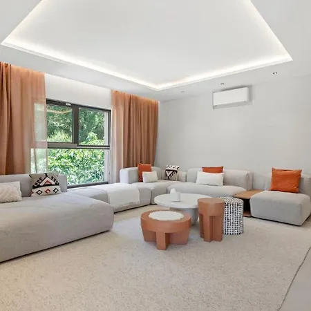 Villa Exclusive Stunning Views Pool