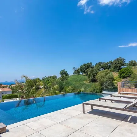 Exclusive Stunning Views Pool Fréjus